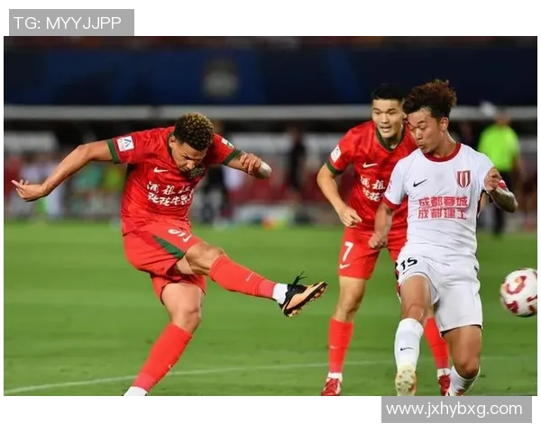 中超激战莱比锡大胜阿森纳争议判罚引发全场沸腾