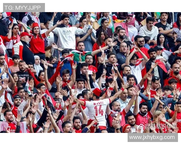 德甲盛宴：皇马狂胜拜仁五球引发转会热议与全场沸腾