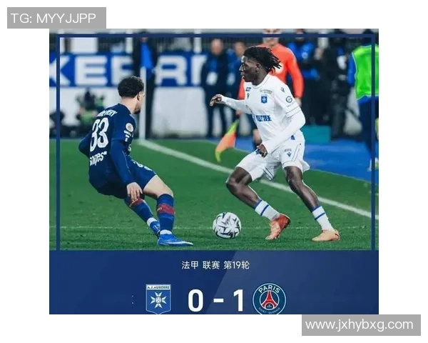 巴黎圣日耳曼友谊赛大胜波尔图点球大战引发全场热烈反响