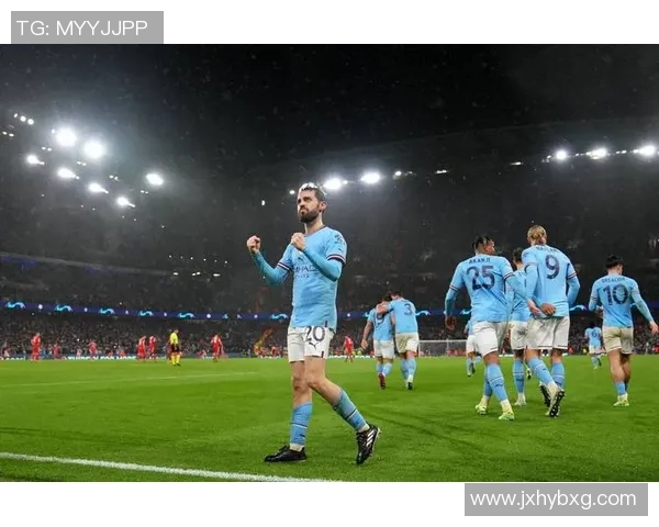 尤文图斯在足总杯中以6比2战胜拜仁绝杀瞬间点燃全场激情