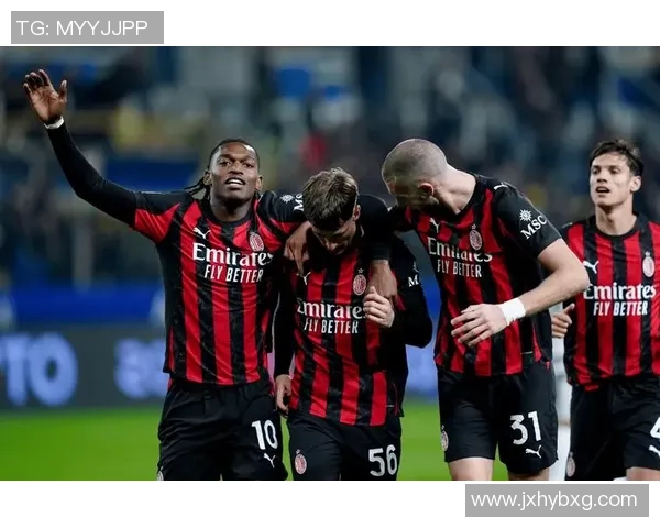 那不勒斯逆袭AC米兰上演帽子戏法引爆国王杯历史冷门瞬间 那不勒斯逆袭AC米兰上演帽子戏法引爆国王杯历史冷门瞬间